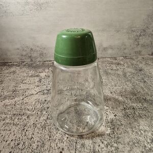 Vtg Federal Housewares Clear Glass Green Mixer Sifter Shaker 5.5” MCM USA